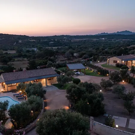 Sardinia Family - Anita & Chanel With Private Pool Βίλα San Pantaleo