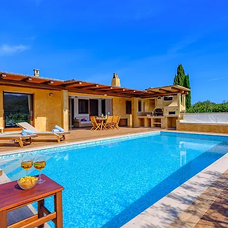 Sardinia Family - Anita & Chanel With Private Pool Villa *