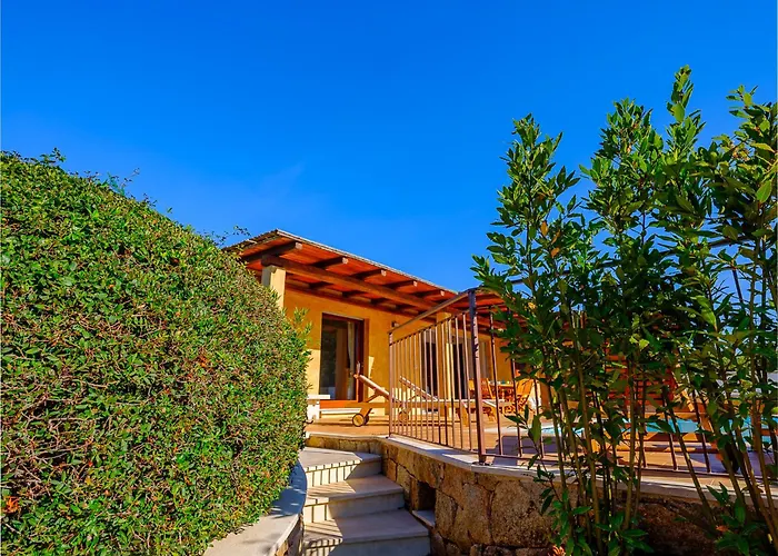 Sardinia Family - Anita & Chanel With Private Pool * סן פנטלאו
