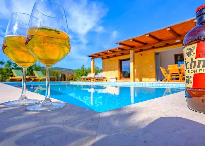 וילה Sardinia Family - Anita & Chanel With Private Pool *