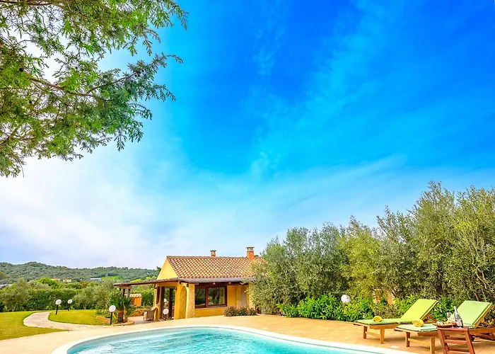 Sardinia Family - Anita & Chanel With Private Pool סן פנטלאו