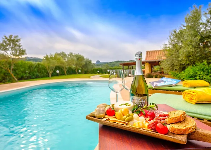 וילה Sardinia Family - Anita & Chanel With Private Pool *